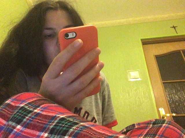 Скриншоты трансляции Ponchikt