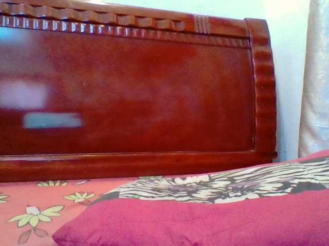 Скриншоты трансляции LivesAdrianne