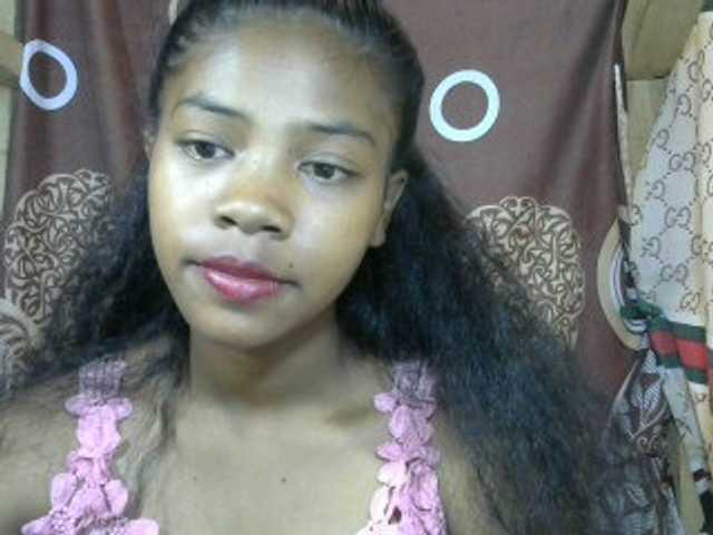 Скриншоты трансляции Pretty12a