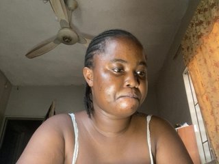 Эротический видеочат PrettyJade