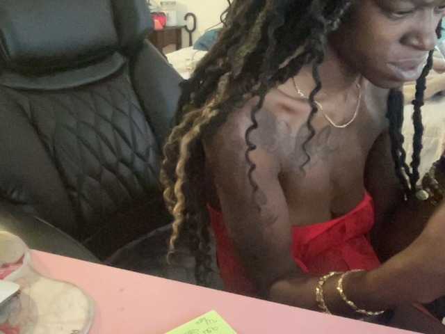 Скриншоты трансляции pretyprissy