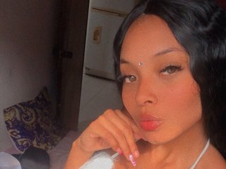 Эротический видеочат Princesshot06