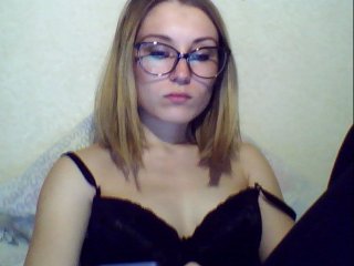 Скриншоты трансляции ASMRGIRL