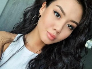 Эротический видеочат Queendy