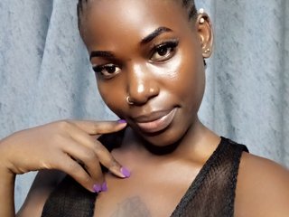 Эротический видеочат Quintessensual