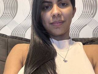 Эротический видеочат Ravennaheat