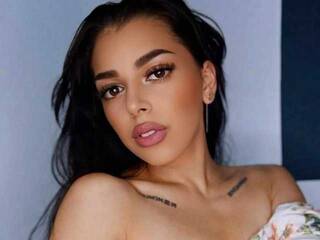 Эротический видеочат RayssaRays