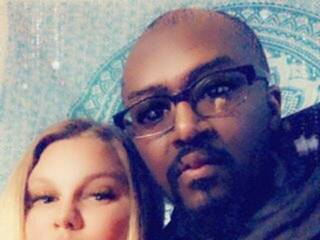 Эротический видеочат RayStrokesLB