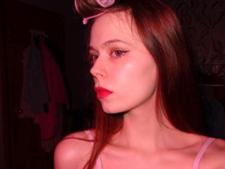 Эротический видеочат RedaSartain