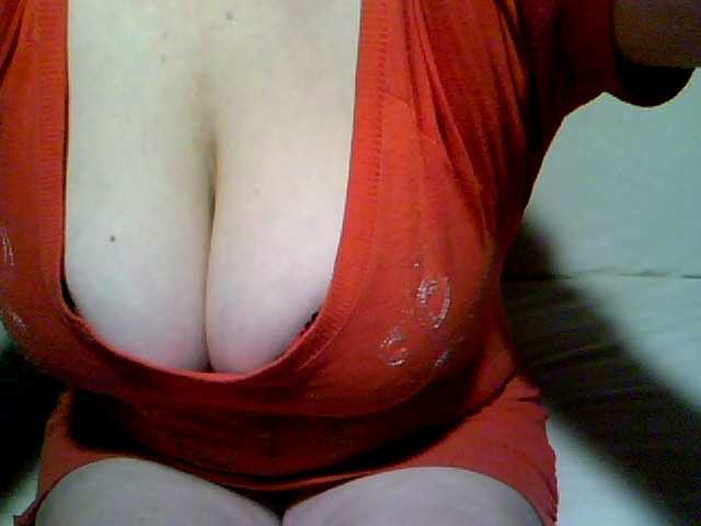 мальчики хочу ласкать себя и кончать ,а не только дразнить свою киску,ваши подарочки поднимают настроение и заставляют мою киску мокретьСтавьте любовь