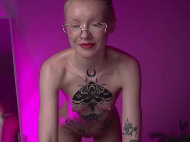 Скриншоты трансляции Redheadgurl