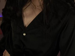 Эротический видеочат ReginaWine