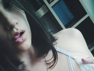 Эротический видеочат Reinammm