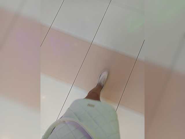 Скриншоты трансляции Karoleva_milf