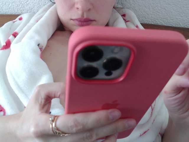 Скриншоты трансляции Tifffannny