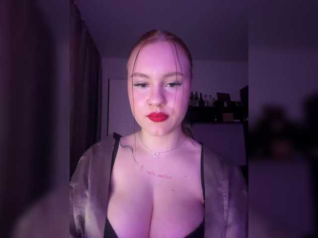Скриншоты трансляции Rinaaaa-cherry
