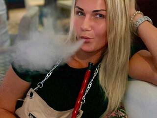 Эротический видеочат Rinareed