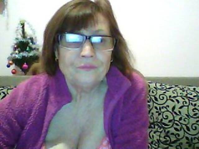 Скриншоты трансляции ladydinna