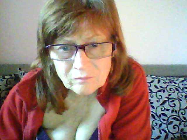 Скриншоты трансляции ladydinna