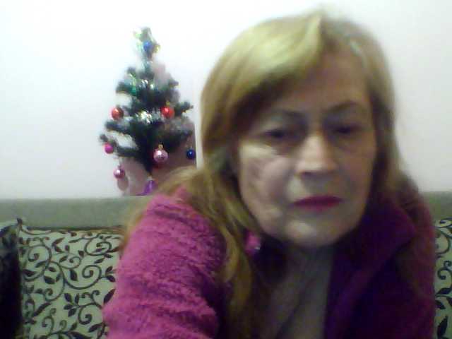 Скриншоты трансляции ladydinna