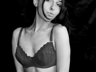 Эротический видеочат -KittyDoll-Meow-