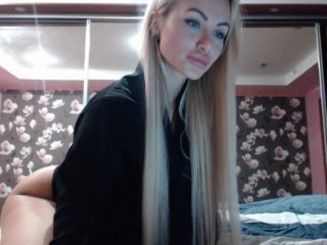 Скриншоты трансляции RosaNobile