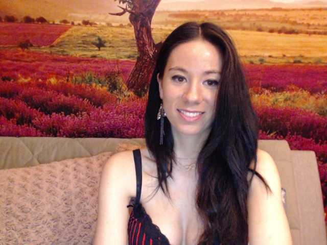 Скриншоты трансляции Roselyn12