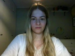 Эротический видеочат RosieJune