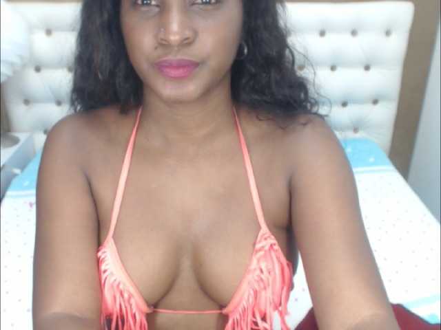 Скриншоты трансляции RosieLuxe