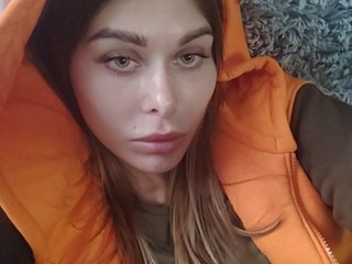 Фотографии RoxaneOBloom Hey guys!:) Goal- #Dance #hot #pvt #c2c #fetish #feet #roleplay Tip to add at friendlist and for requests!