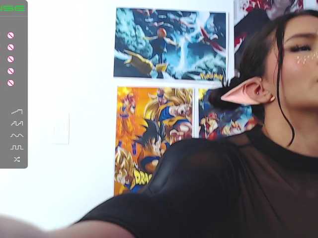 Скриншоты трансляции RoxanPalmer