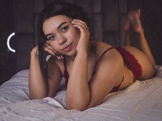 Эротический видеочат roxie-rouge