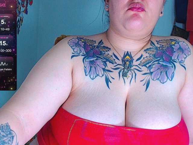 Фотографии ROXXAN911 Welcome to my room, enjoy it! #fuckpussy #bigtits #bbw #fat #tattoo #bigpussy #latina