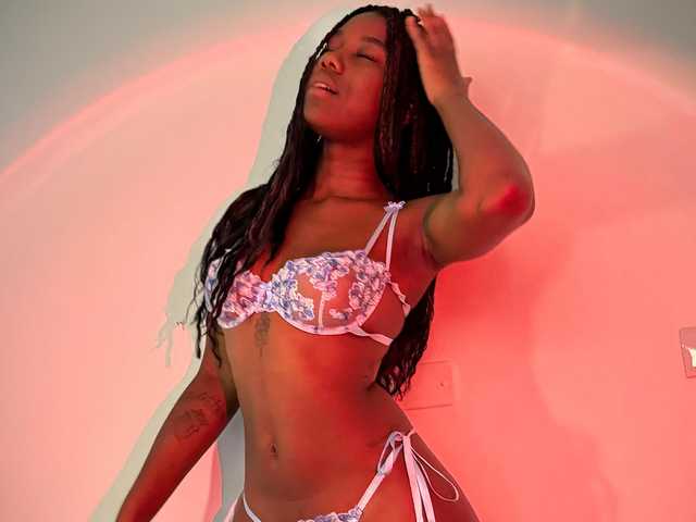 Фотография профиля Roxxana-queen