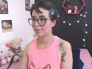 Фотографии roxxanecute LOVENSE/ON #smalltits #smoke #squirt #anal #asian #latina #lovense #daddysgirl #18 #teen #daddy #ohmibod #cute #bigass #young