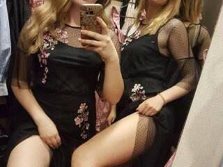 Эротический видеочат roxy-foxy15