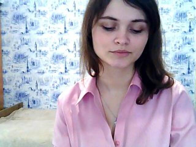 Скриншоты трансляции Roxy-KittY