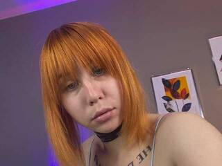 Эротический видеочат RoyAngela