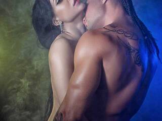 Эротический видеочат RussianParaa