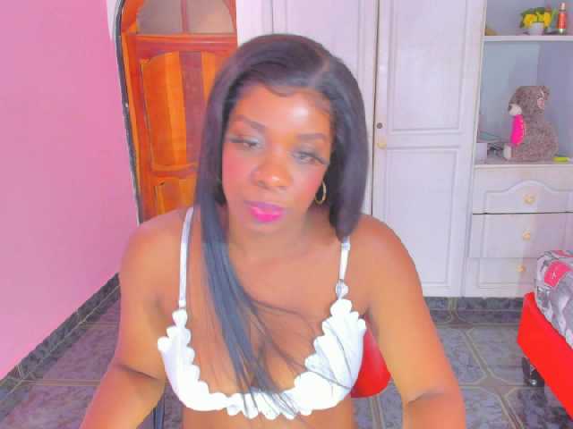 Скриншоты трансляции Saaamanthaa