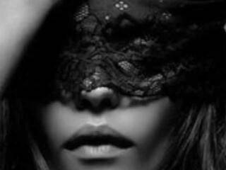 Эротический видеочат Sabry-0