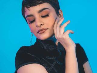 Эротический видеочат SakuraHanu