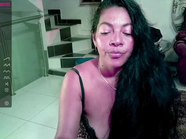 Скриншоты трансляции Salome-honey9