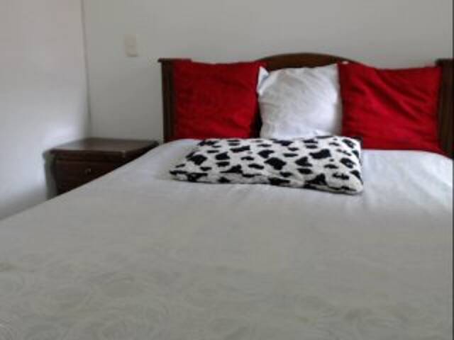 Скриншоты трансляции SamanthaOwen