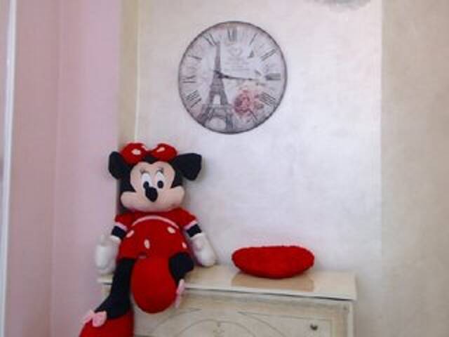 Скриншоты трансляции Sandy-Bella