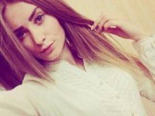 Эротический видеочат santo4ka77