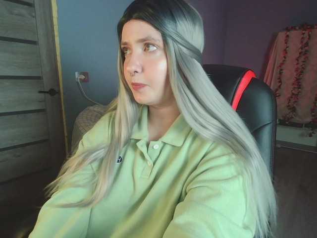 Скриншоты трансляции santyLisa