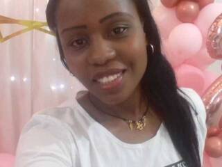 Эротический видеочат Sara72