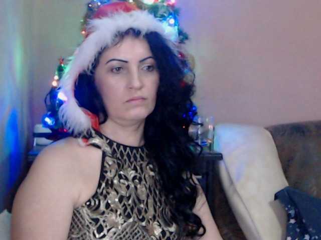 Скриншоты трансляции SaraAnn