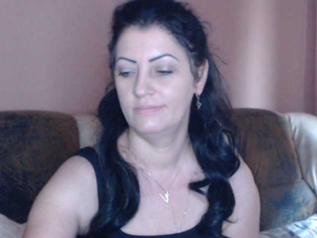 Скриншоты трансляции SaraAnn
